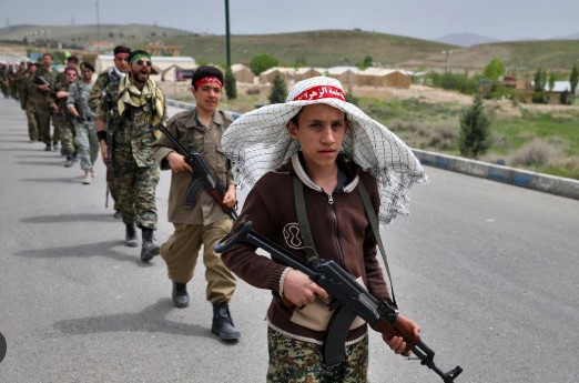 В Ірані влада вирішила відправити 12-річних дітей на блокпости, - ЗМІ